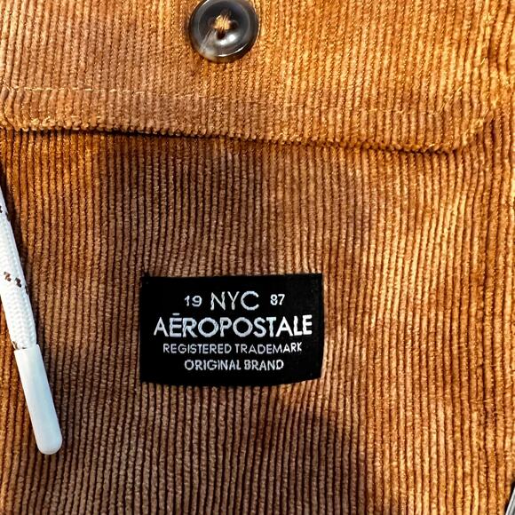 NWT Aeropostale Caramel Cafe Hooded Corduroy Button Up Long Sleeve Shirt Size M - Picture 3 of 8